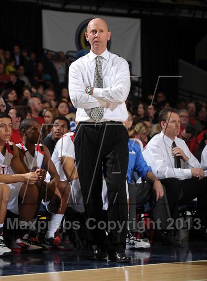 Thumbnail 2 in Royal vs. Tustin (CIF SS D3AAA Final) photogallery.