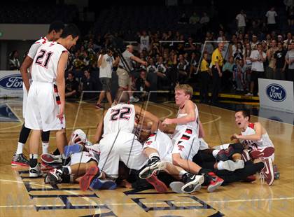 Thumbnail 2 in Royal vs. Tustin (CIF SS D3AAA Final) photogallery.