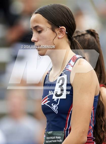 Thumbnail 1 in FHSAA 4A Finals (4 x 800 Meter) photogallery.