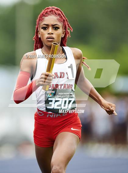 Thumbnail 2 in FHSAA 4A Finals (4 x 800 Meter) photogallery.