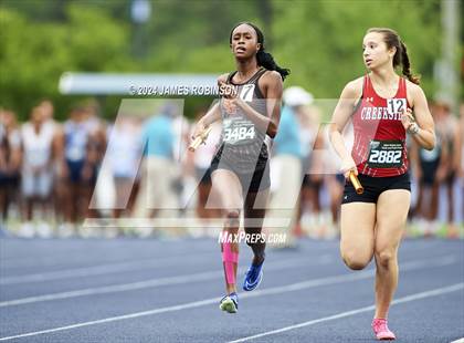 Thumbnail 2 in FHSAA 4A Finals (4 x 800 Meter) photogallery.