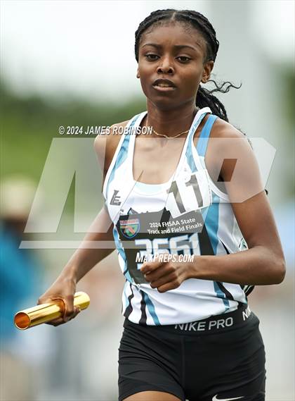 Thumbnail 3 in FHSAA 4A Finals (4 x 800 Meter) photogallery.