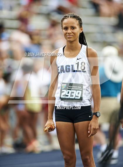 Thumbnail 1 in FHSAA 4A Finals (4 x 800 Meter) photogallery.