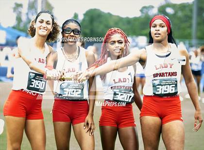 Thumbnail 1 in FHSAA 4A Finals (4 x 800 Meter) photogallery.