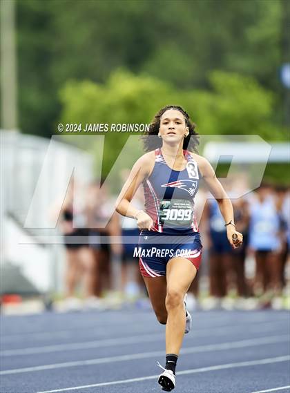 Thumbnail 3 in FHSAA 4A Finals (4 x 800 Meter) photogallery.