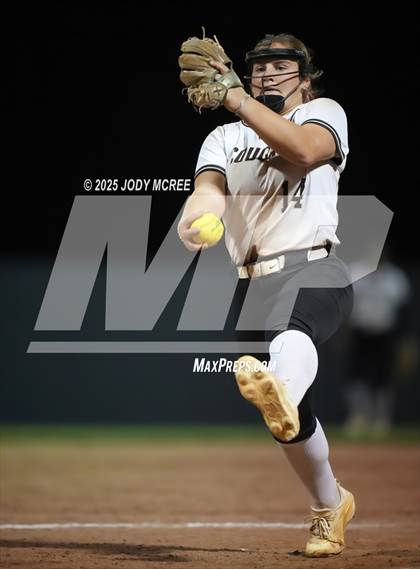 Thumbnail 2 in St. Benedict at Auburndale vs. Northwest Rankin photogallery.