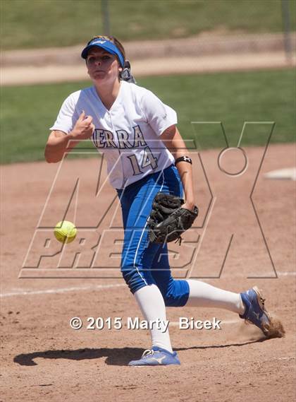 Thumbnail 2 in  Lindhurst vs. Sierra (CIF SJS Championships) photogallery.
