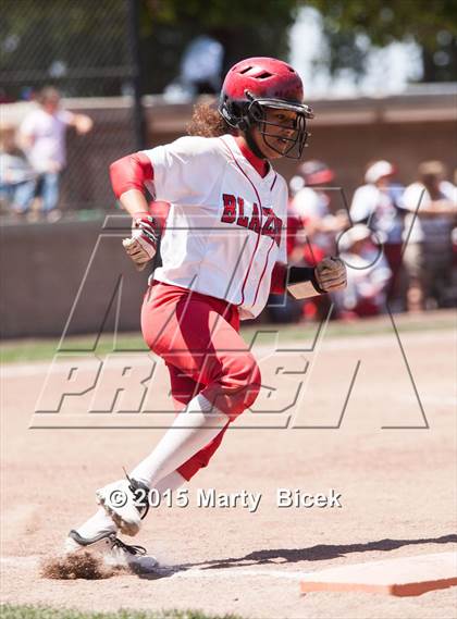 Thumbnail 3 in  Lindhurst vs. Sierra (CIF SJS Championships) photogallery.