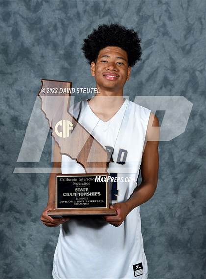 Thumbnail 3 in Elk Grove (CIF State D2 Award Photos) photogallery.