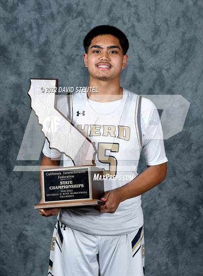 Thumbnail 1 in Elk Grove (CIF State D2 Award Photos) photogallery.