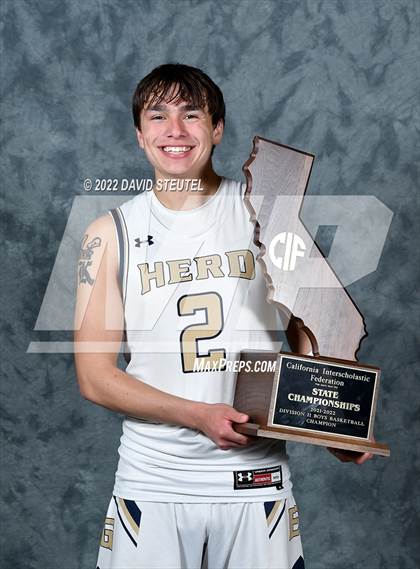 Thumbnail 2 in Elk Grove (CIF State D2 Award Photos) photogallery.
