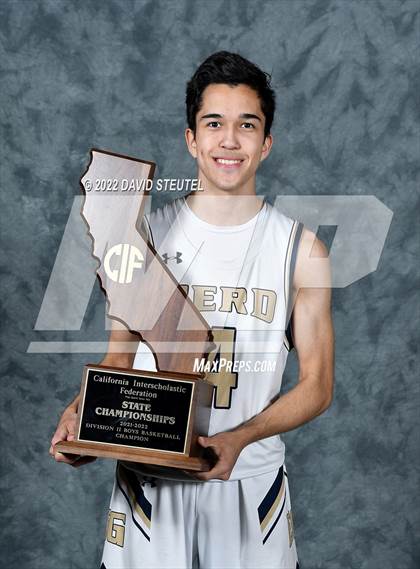 Thumbnail 3 in Elk Grove (CIF State D2 Award Photos) photogallery.