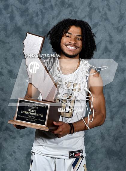 Thumbnail 3 in Elk Grove (CIF State D2 Award Photos) photogallery.