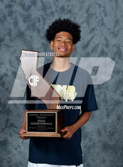 Thumbnail 1 in Elk Grove (CIF State D2 Award Photos) photogallery.