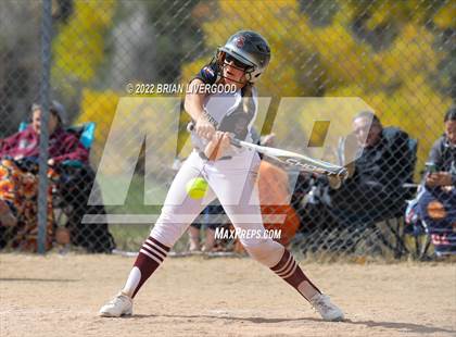 Thumbnail 2 in Roosevelt vs. Silver Creek (CHSAA 4A Region 6 Playoff) photogallery.