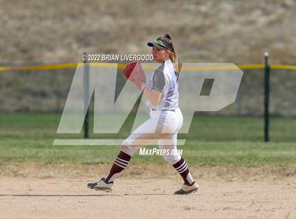 Thumbnail 3 in Roosevelt vs. Silver Creek (CHSAA 4A Region 6 Playoff) photogallery.