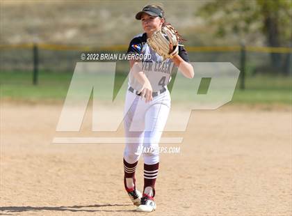 Thumbnail 1 in Roosevelt vs. Silver Creek (CHSAA 4A Region 6 Playoff) photogallery.