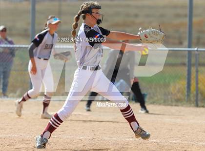 Thumbnail 2 in Roosevelt vs. Silver Creek (CHSAA 4A Region 6 Playoff) photogallery.