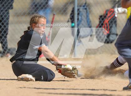 Thumbnail 3 in Roosevelt vs. Silver Creek (CHSAA 4A Region 6 Playoff) photogallery.
