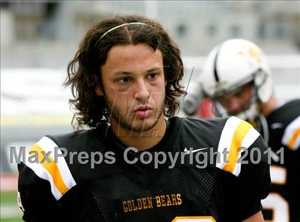 Thumbnail 2 in Upper Arlington vs. Springfield (Kirk Herbstreit National Kickoff Classic) photogallery.