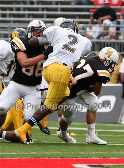 Thumbnail 2 in Upper Arlington vs. Springfield (Kirk Herbstreit National Kickoff Classic) photogallery.