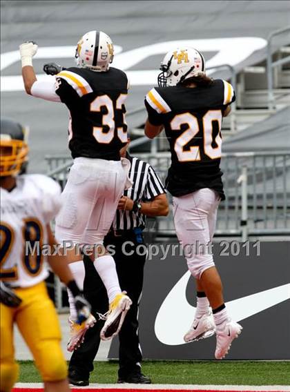 Thumbnail 2 in Upper Arlington vs. Springfield (Kirk Herbstreit National Kickoff Classic) photogallery.