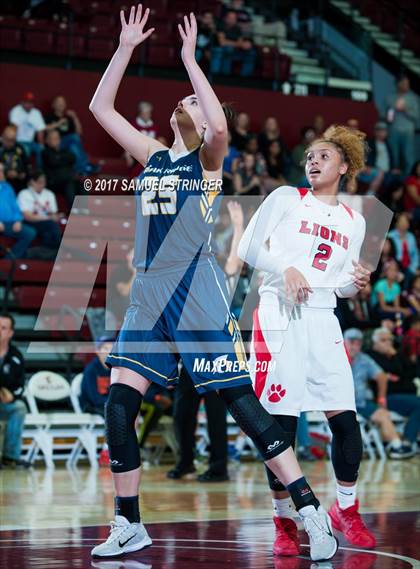 Thumbnail 1 in Oak Ridge @ McClatchy (CIF NorCal D1 Regional Final) photogallery.