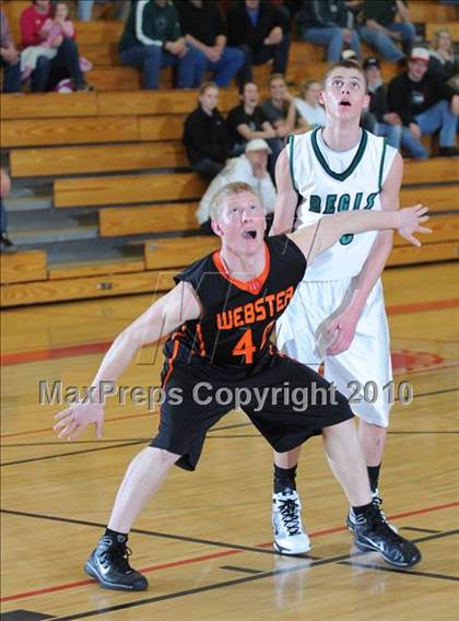 Thumbnail 1 in Webster vs. Regis (D3 Sectional Semifinal) photogallery.