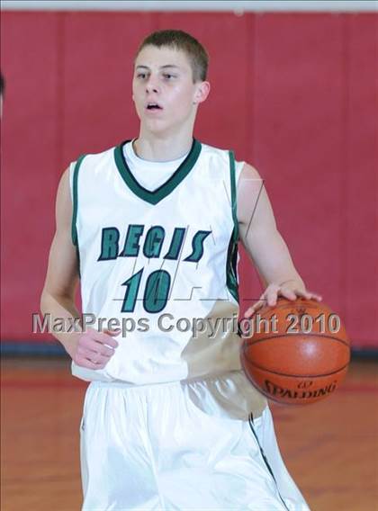 Thumbnail 2 in Webster vs. Regis (D3 Sectional Semifinal) photogallery.