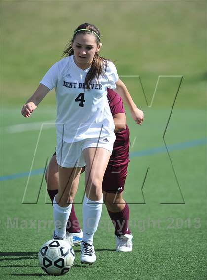 Thumbnail 3 in Kent Denver vs. Alamosa (CHSSA 3A 1st Round) photogallery.