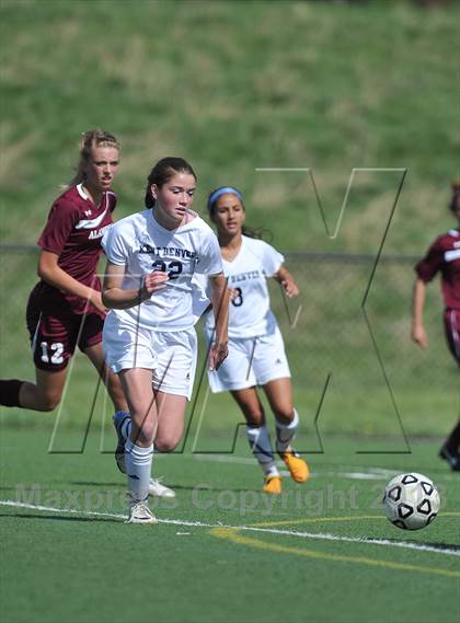 Thumbnail 2 in Kent Denver vs. Alamosa (CHSSA 3A 1st Round) photogallery.