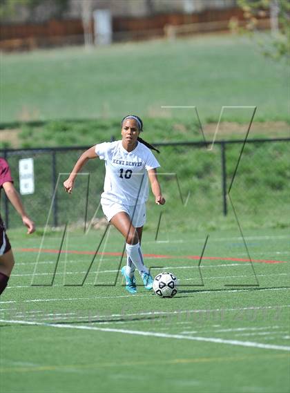 Thumbnail 1 in Kent Denver vs. Alamosa (CHSSA 3A 1st Round) photogallery.