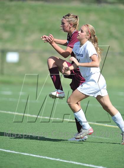 Thumbnail 1 in Kent Denver vs. Alamosa (CHSSA 3A 1st Round) photogallery.