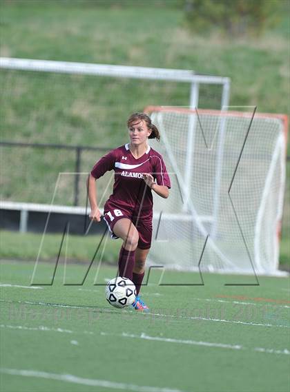 Thumbnail 3 in Kent Denver vs. Alamosa (CHSSA 3A 1st Round) photogallery.