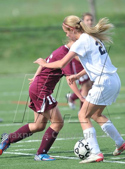 Thumbnail 1 in Kent Denver vs. Alamosa (CHSSA 3A 1st Round) photogallery.