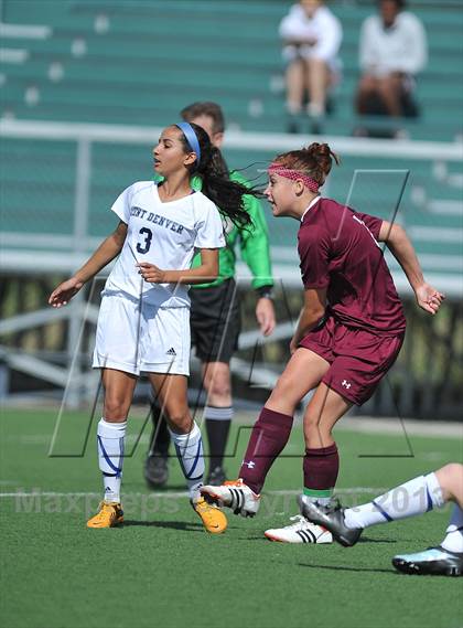 Thumbnail 2 in Kent Denver vs. Alamosa (CHSSA 3A 1st Round) photogallery.
