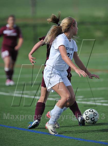 Thumbnail 2 in Kent Denver vs. Alamosa (CHSSA 3A 1st Round) photogallery.