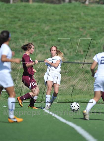 Thumbnail 3 in Kent Denver vs. Alamosa (CHSSA 3A 1st Round) photogallery.