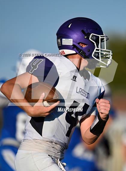 Thumbnail 3 in JV: Lassen @ University Prep photogallery.