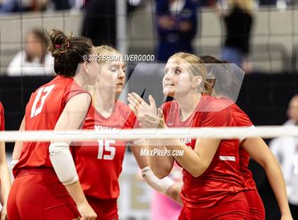 Thumbnail 1 in Holyoke vs. Yuma (CHSAA 2A Round 2) photogallery.