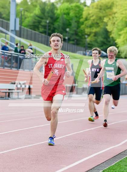 Thumbnail 2 in 50th Annual Loucks Games (Men's Distance Medley Open) photogallery.