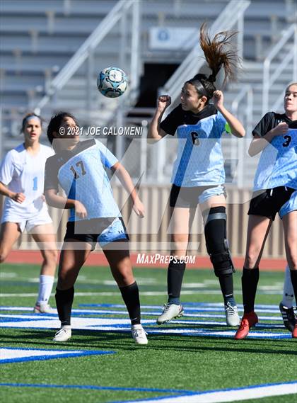 Thumbnail 3 in Johnson vs Harlan (NEISD Soccer Showcase) photogallery.