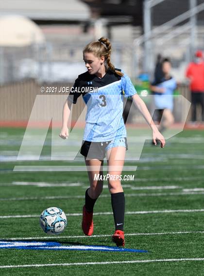 Thumbnail 3 in Johnson vs Harlan (NEISD Soccer Showcase) photogallery.