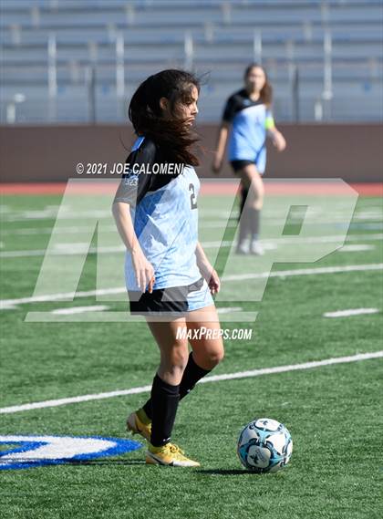 Thumbnail 3 in Johnson vs Harlan (NEISD Soccer Showcase) photogallery.