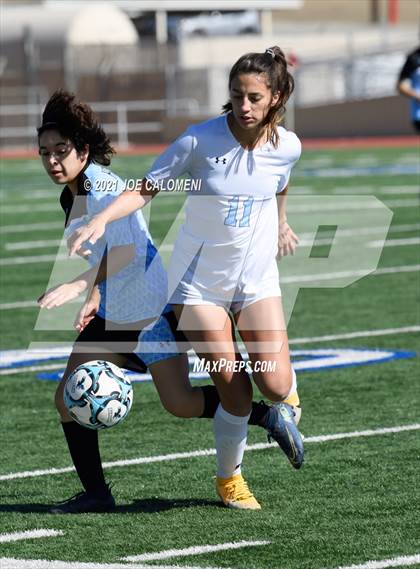 Thumbnail 3 in Johnson vs Harlan (NEISD Soccer Showcase) photogallery.