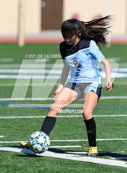 Thumbnail 3 in Johnson vs Harlan (NEISD Soccer Showcase) photogallery.