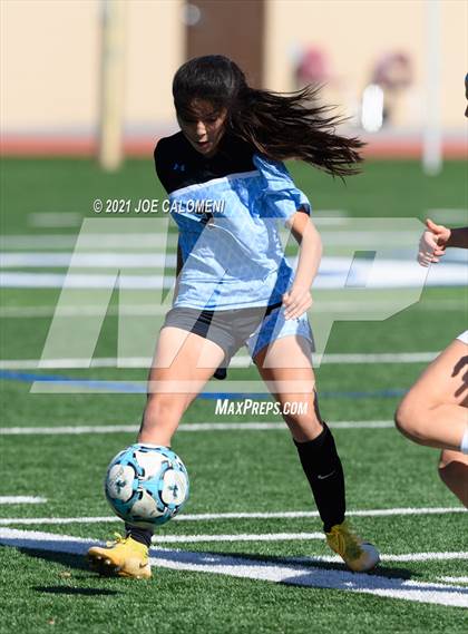 Thumbnail 1 in Johnson vs Harlan (NEISD Soccer Showcase) photogallery.