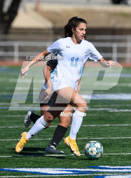 Thumbnail 3 in Johnson vs Harlan (NEISD Soccer Showcase) photogallery.