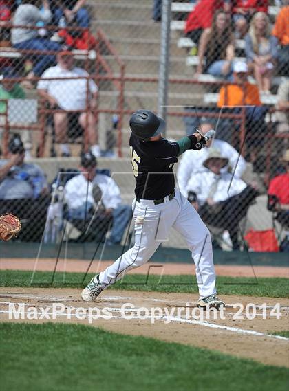 Thumbnail 1 in Mountain Vista vs. Regis Jesuit (CHSAA 5A Semi-Final) photogallery.