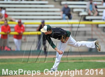 Thumbnail 2 in Mountain Vista vs. Regis Jesuit (CHSAA 5A Semi-Final) photogallery.